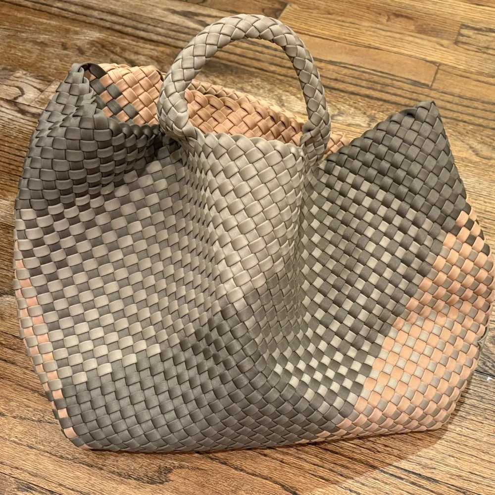 Naghedi St Barths Medium Tote in Graphic Geo - Picture 4 of 16